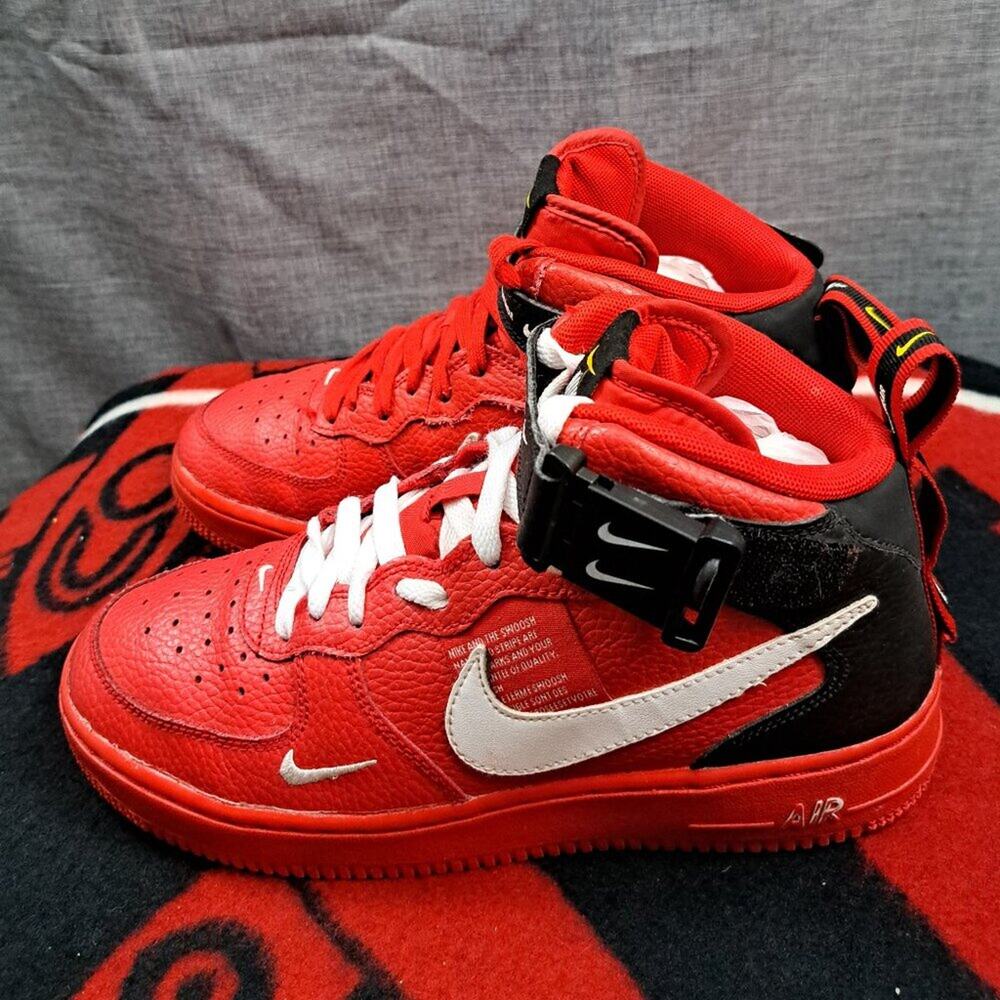 %Nike Air Force 1 Mid Utility "University Red" A 14